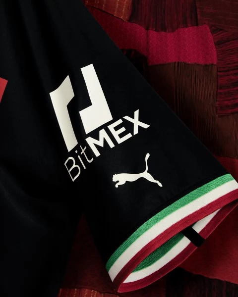 Maglia AC Milan Ibrahimović 11 Divisa Prima 2022/23 Maglia AC Milan Ibrahimović 11 Divisa Prima 2022/23